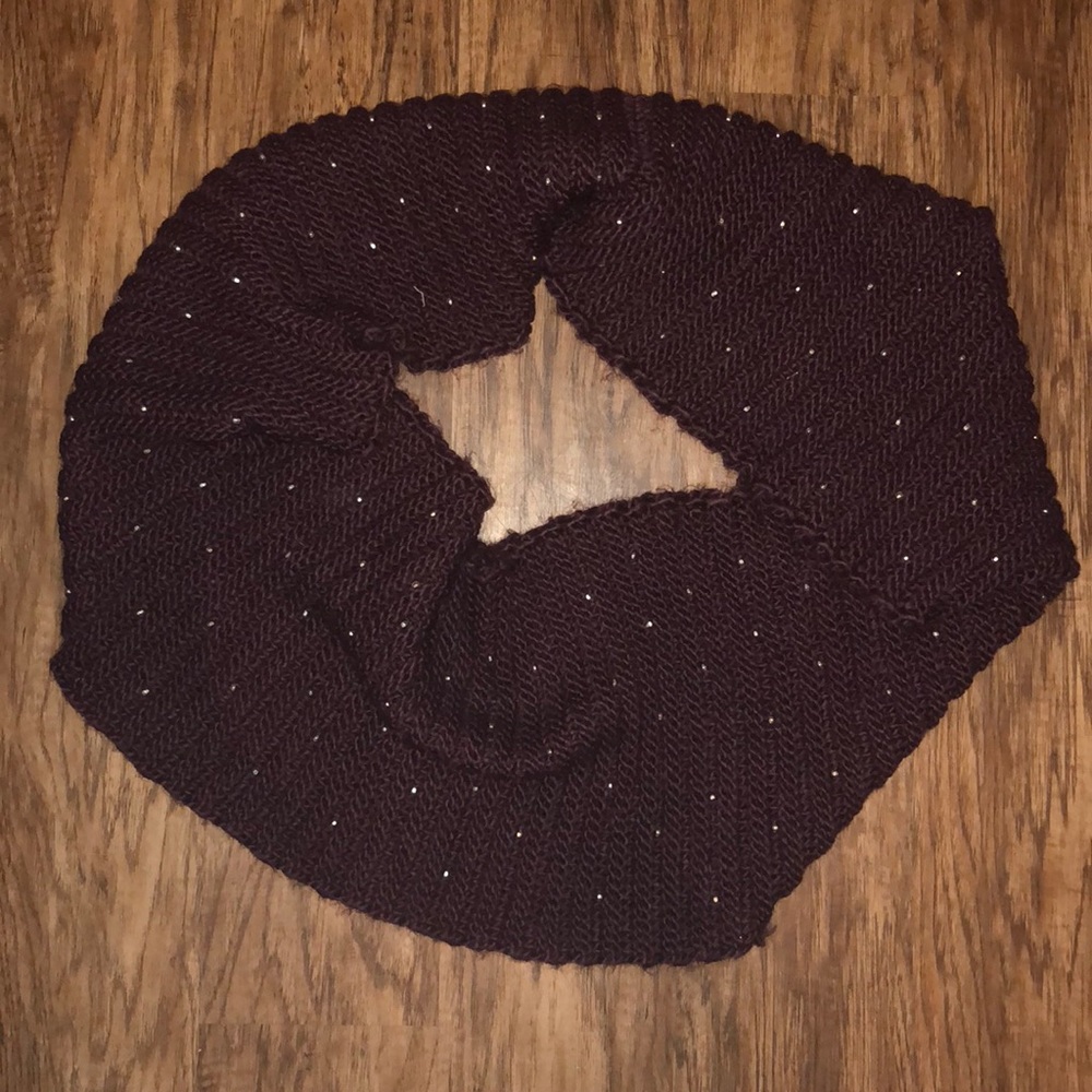 maroon infinity scarf with gems